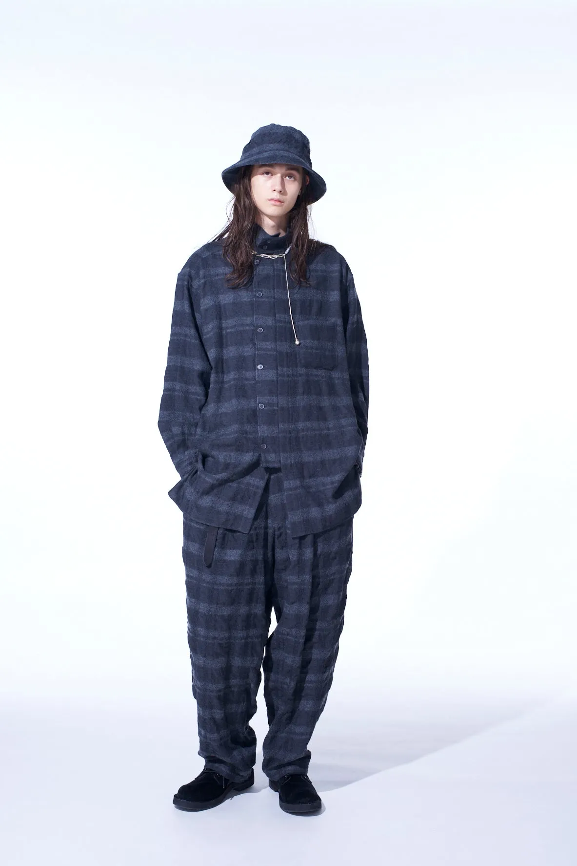 FULLING FINISHED SHADOW CHECK 3-TUCK WIDE TROUSERS