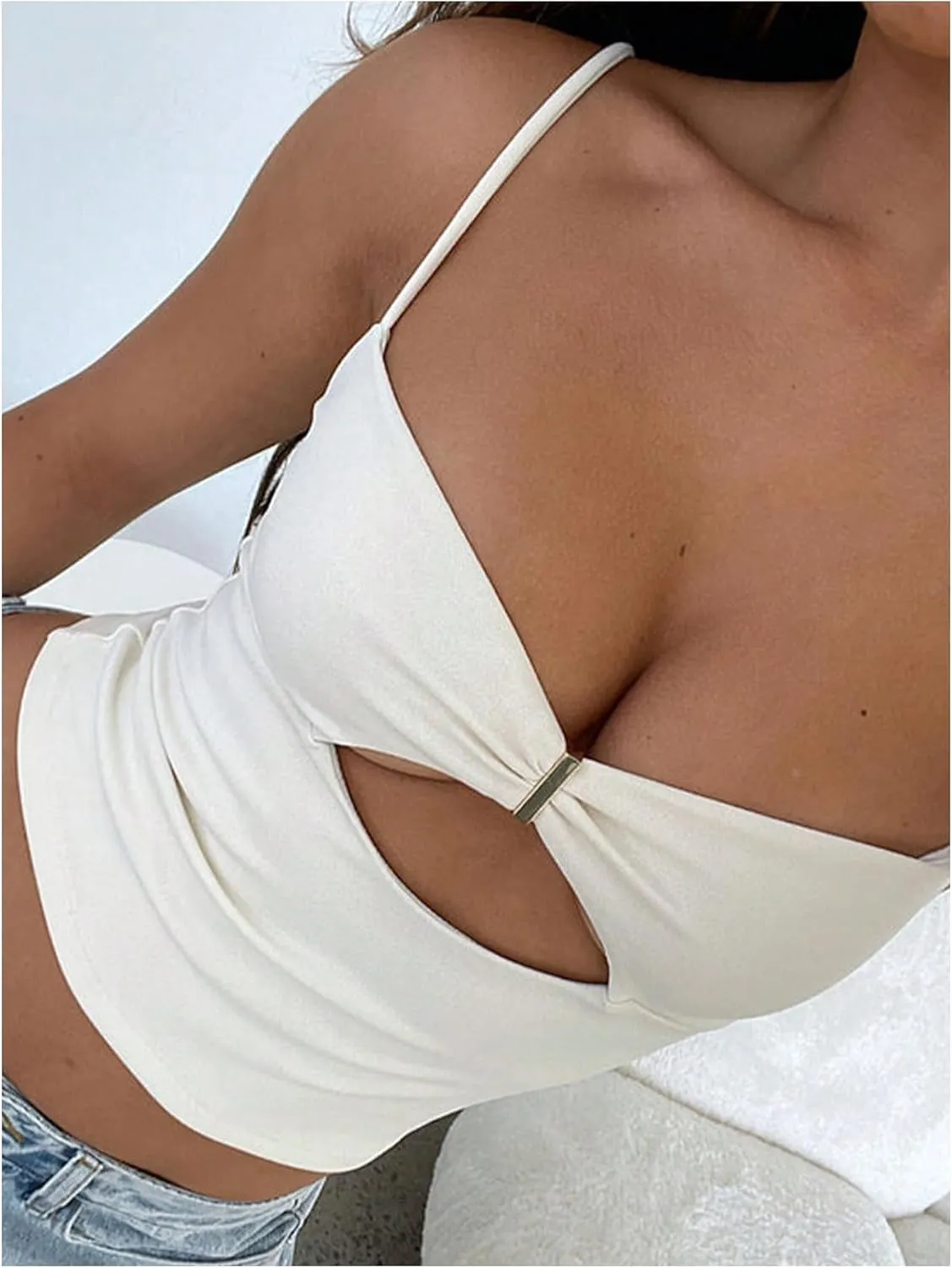 Milumia Women's Cut Out Front Spaghetti Straps Camisoles Backless Cropped Tops