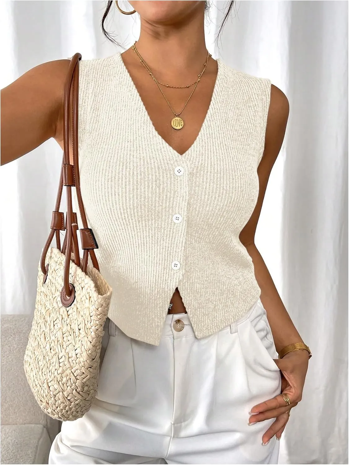 Milumia Women's Textured Button Down V Neck Vest Top Split Hem Sleeveless Tank Tops