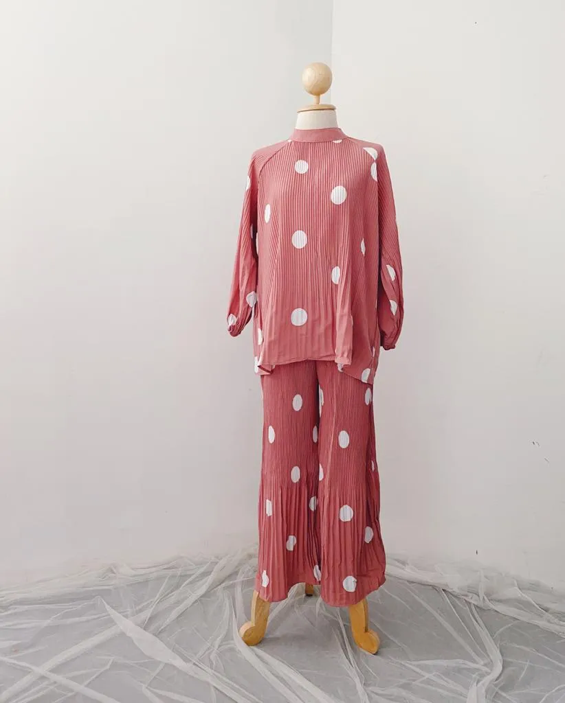 Pleated Pants  & Top