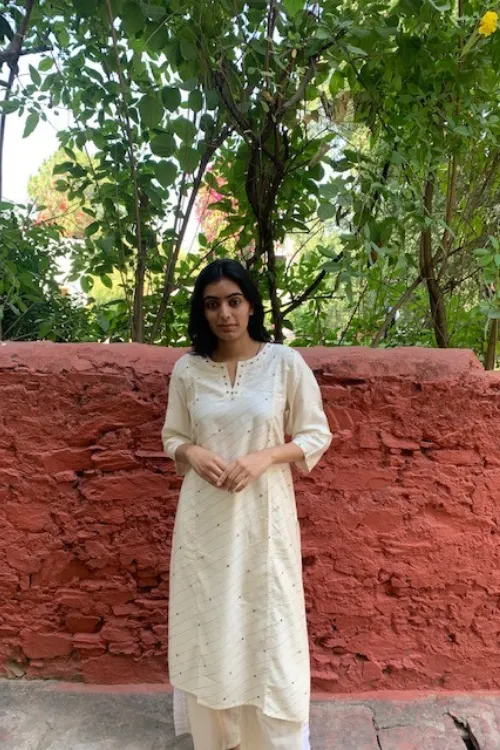 Sadhna 'Badali'  White Tanka Work Long Cotton Silk Kurta