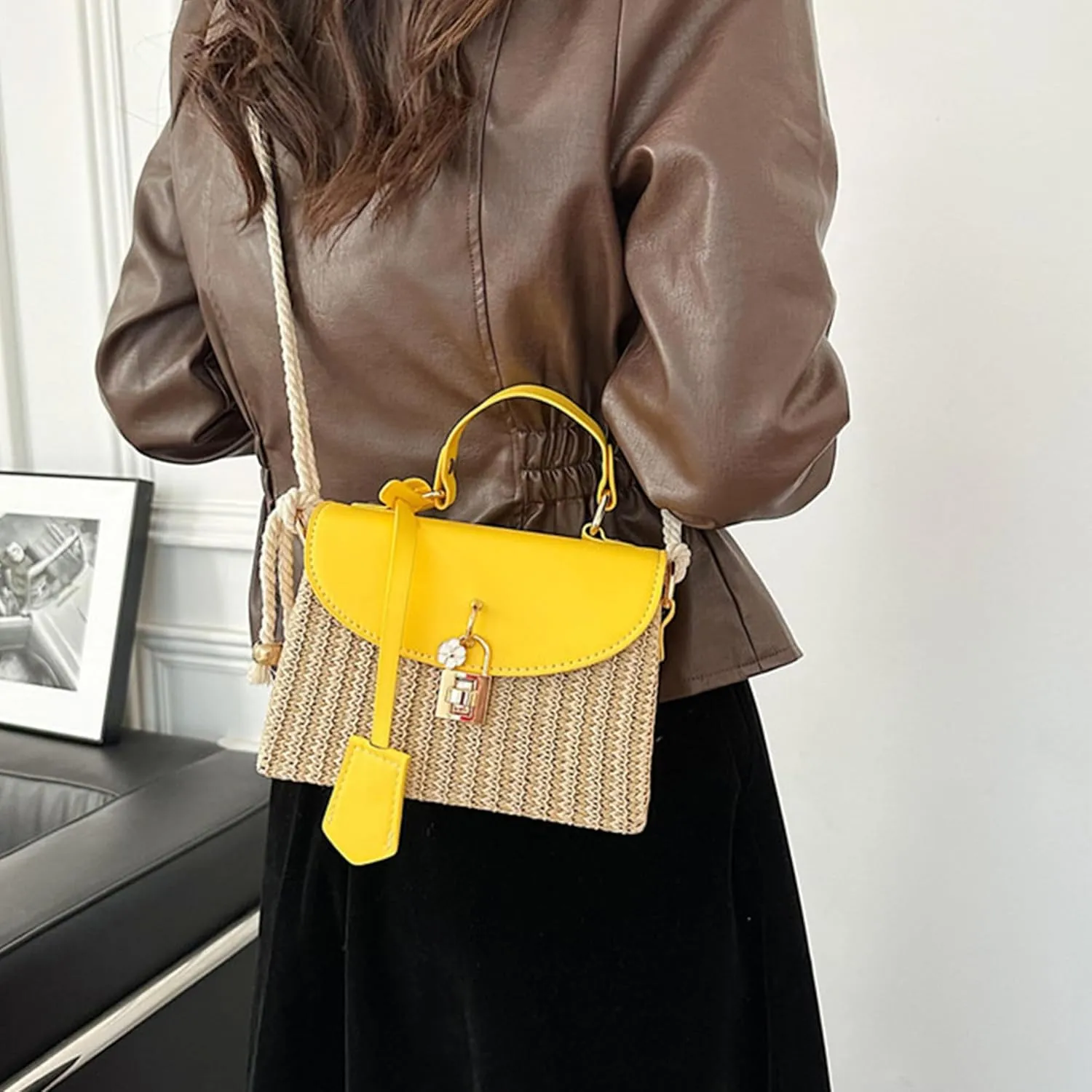 Straw Crossbody Bag for Women Summer Straw Rattan Wicker Purses Mini Beach Woven Handbags Shoulder Bag 2025