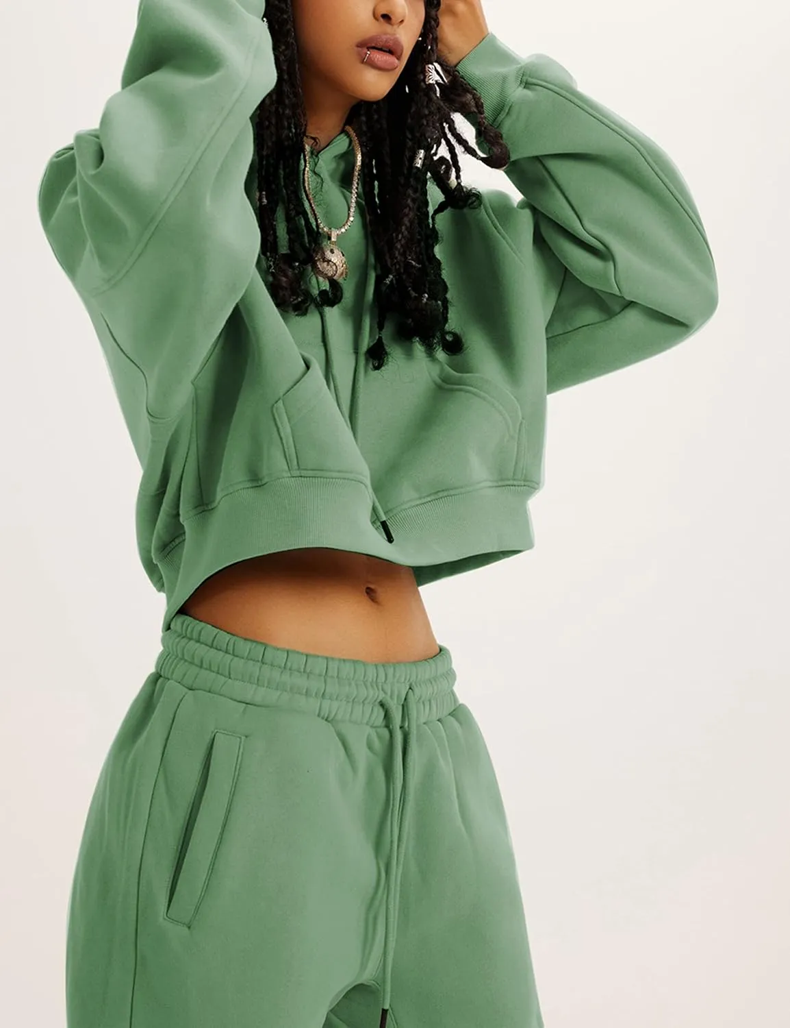 Sweatsuits for Women 2 Piece Set Crop Fleece Lining Hoodies Jogger Sweatpants Sweat Suits
