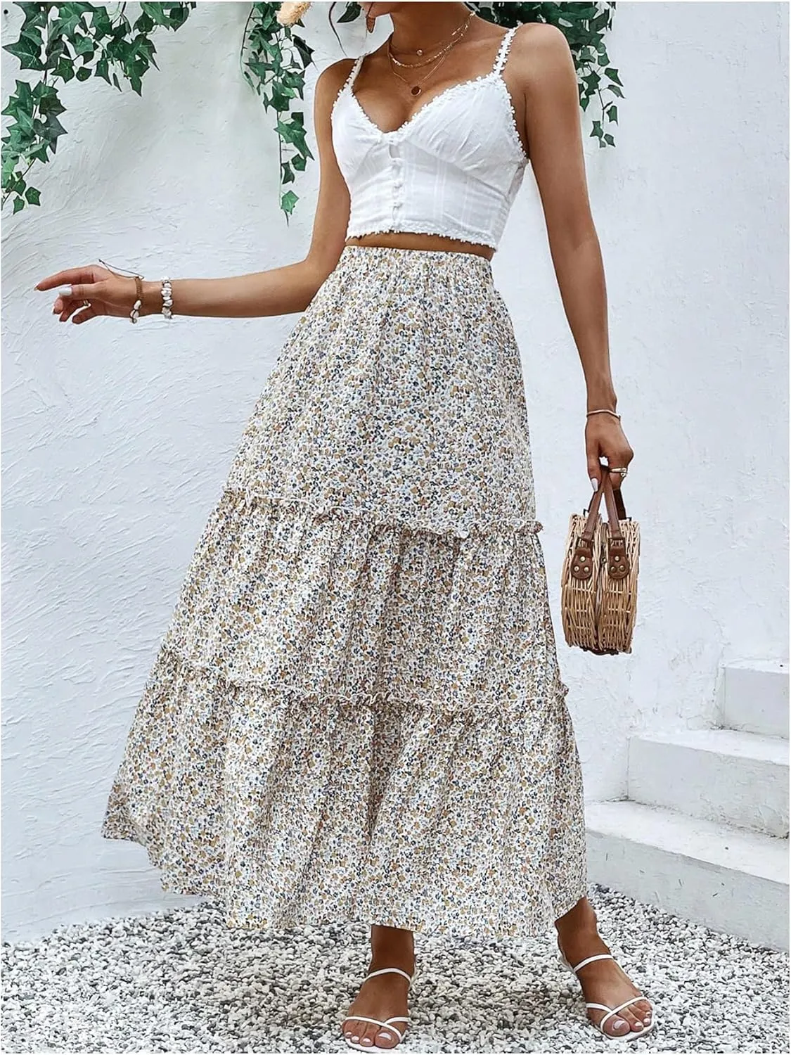 Verdusa Women's Floral Print Tiered Layered Long Skirt High Rise Ruffled Maxi Skirt