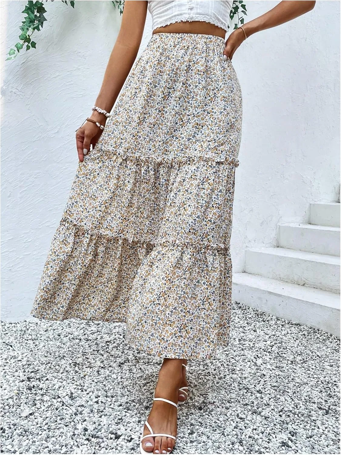 Verdusa Women's Floral Print Tiered Layered Long Skirt High Rise Ruffled Maxi Skirt