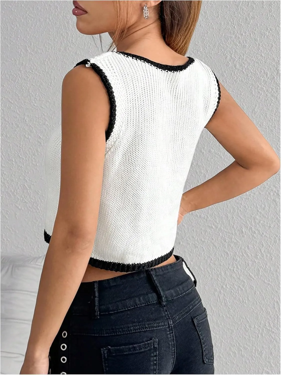 Women's Bow Knot Pattern Sweater Vest Color Block Crew Neck Sleeveless Knitted Crop Tops