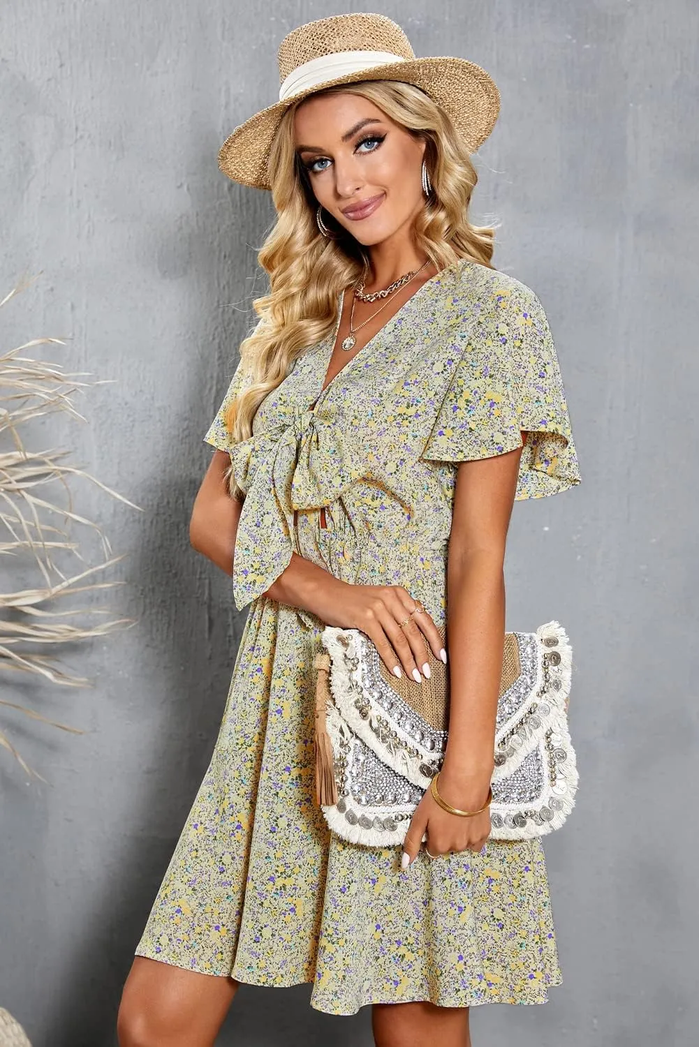 Women's Deep V-Neck Floral Tie Short Sleeve Bow Ruffle Mini Dress Sexy High Waist Knee-Length A Line Flare Skirt