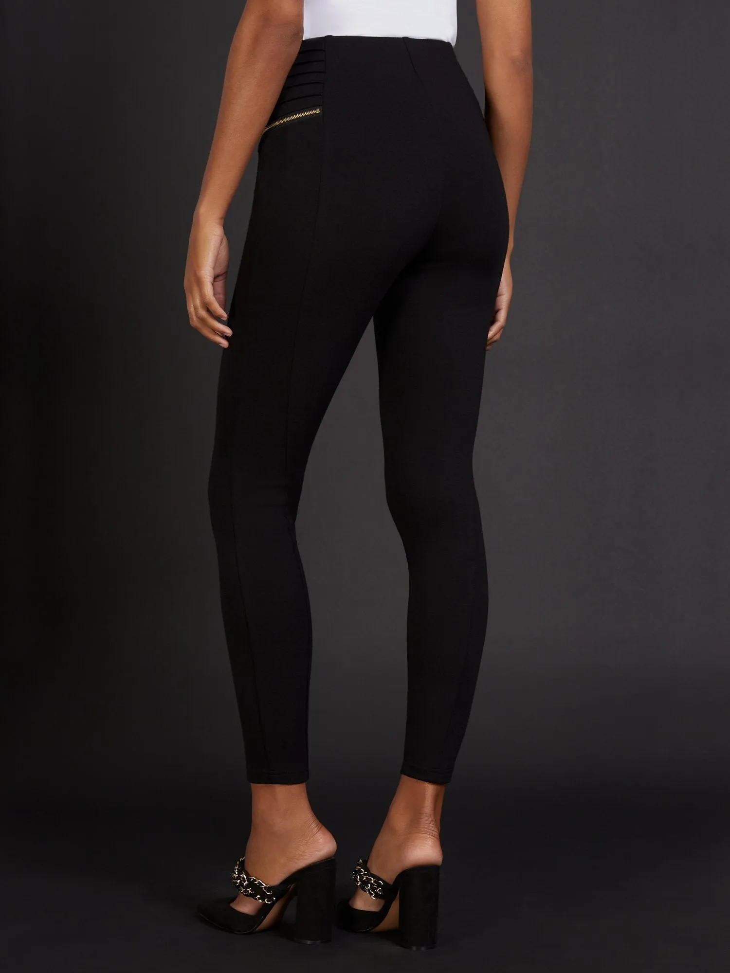Zipper-Detail Legging